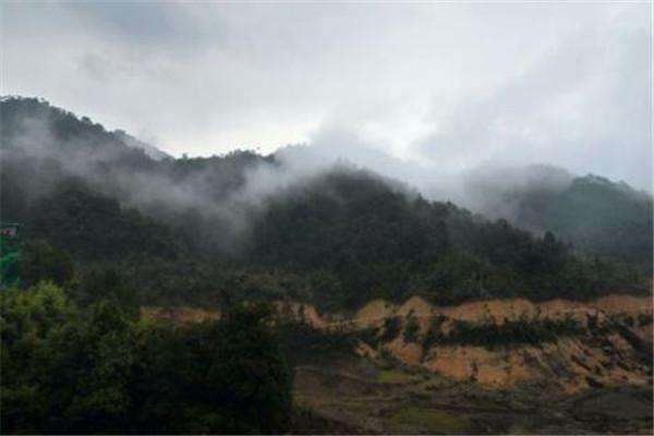 贺州旅游景点介绍，广西贺州有什么好玩的地方景点推荐